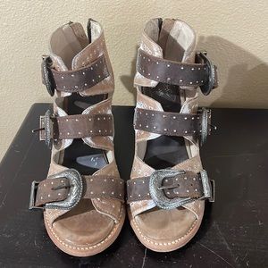 FREE BIRD Violet - western sandal